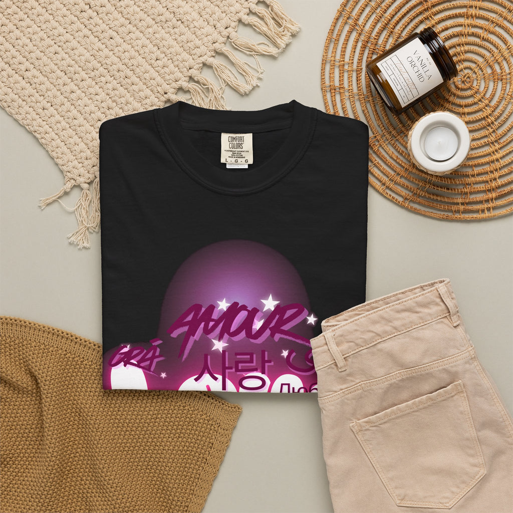 Amour – Love in Different Languages T-Shirt